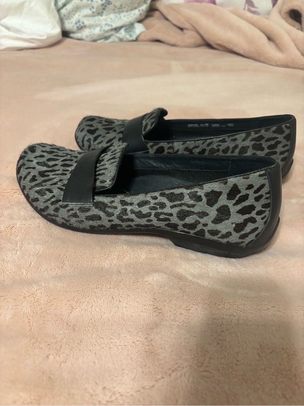 Dansko Leopard Print Haircalf Leather Loafers Flats Size 39 - Picture 6 of 8